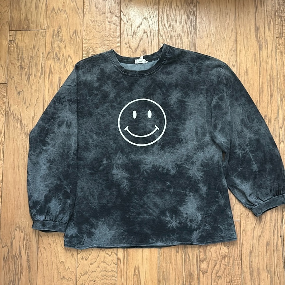 Hayden Girls washed black smiley face lightweight sweatshirt size XL